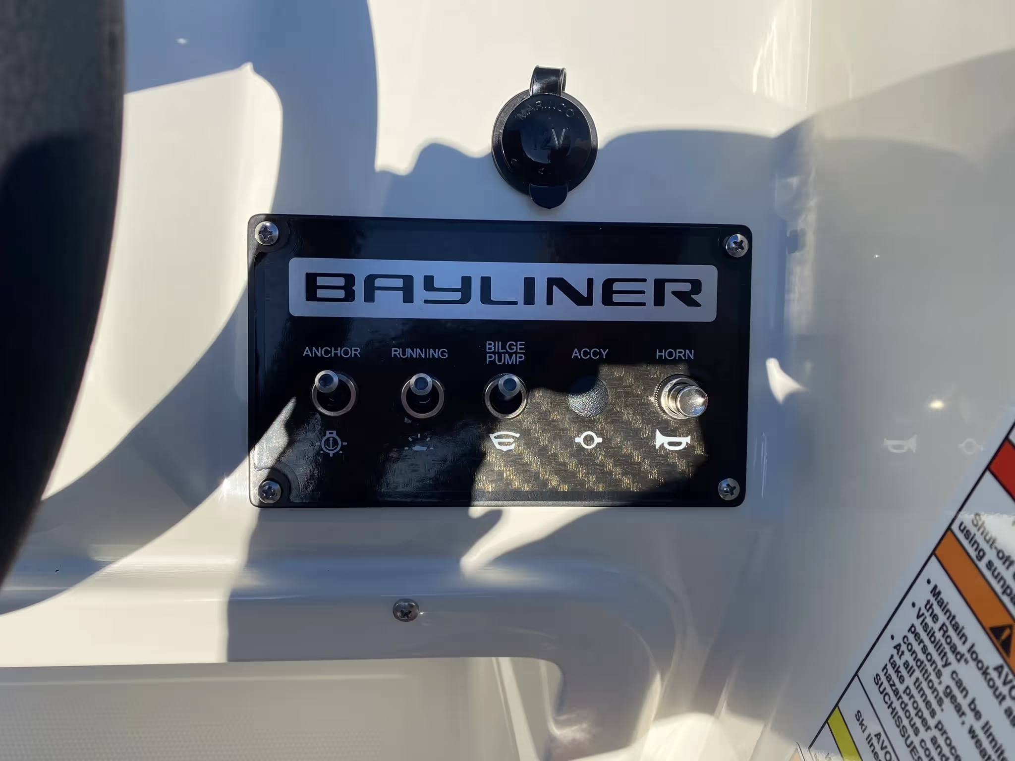 Bayliner Element M15