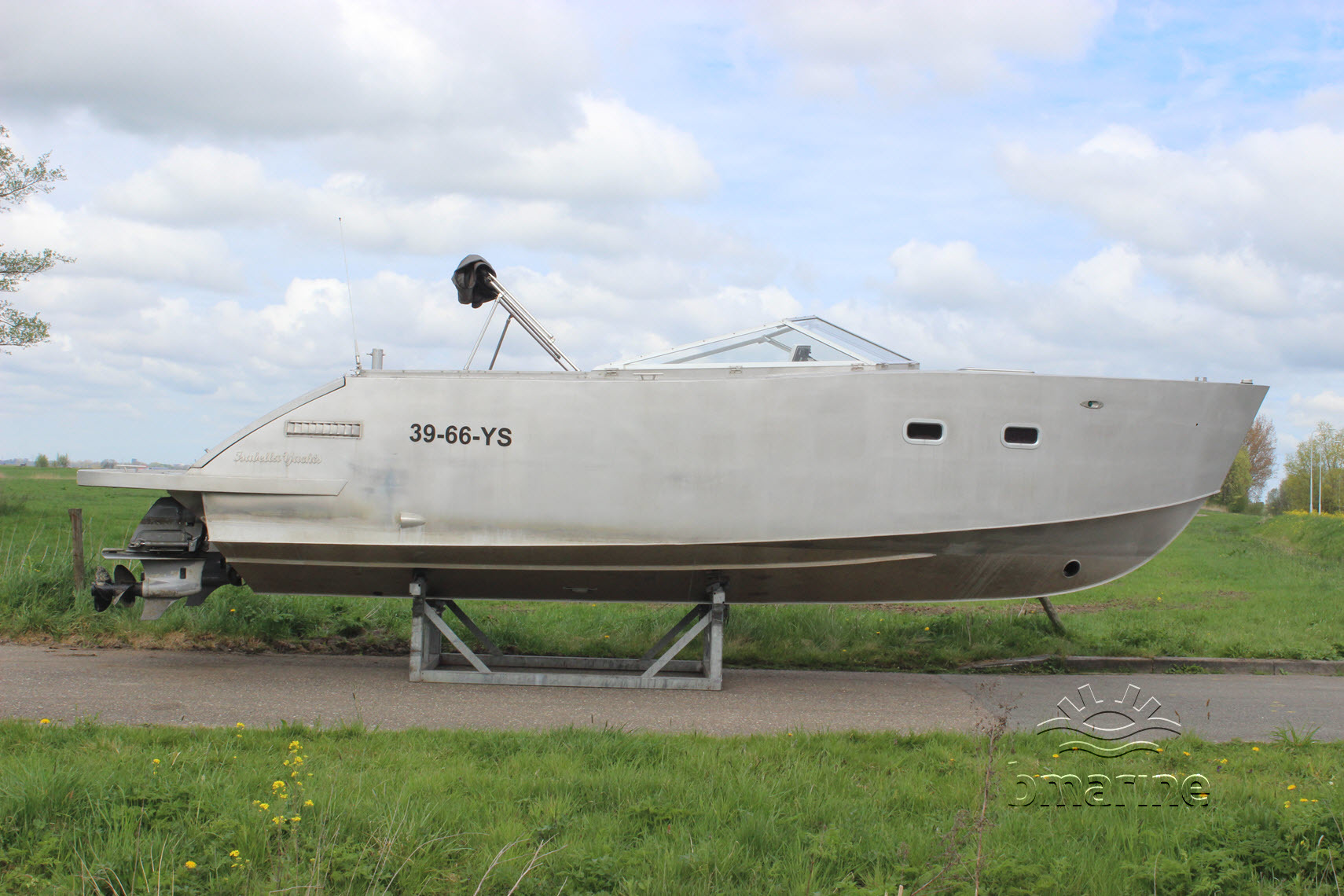 Isabella Yachts ST850