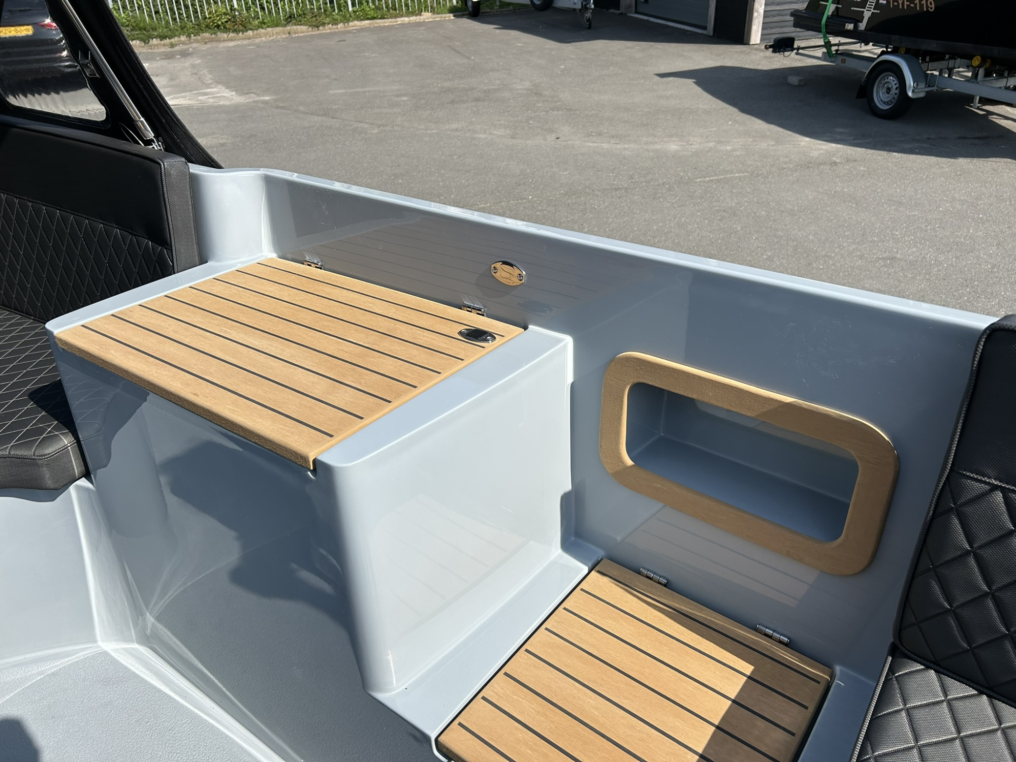Maril 6NXT met Vetus 42 pk dieselmotor in RAL 7001 op voorraad!