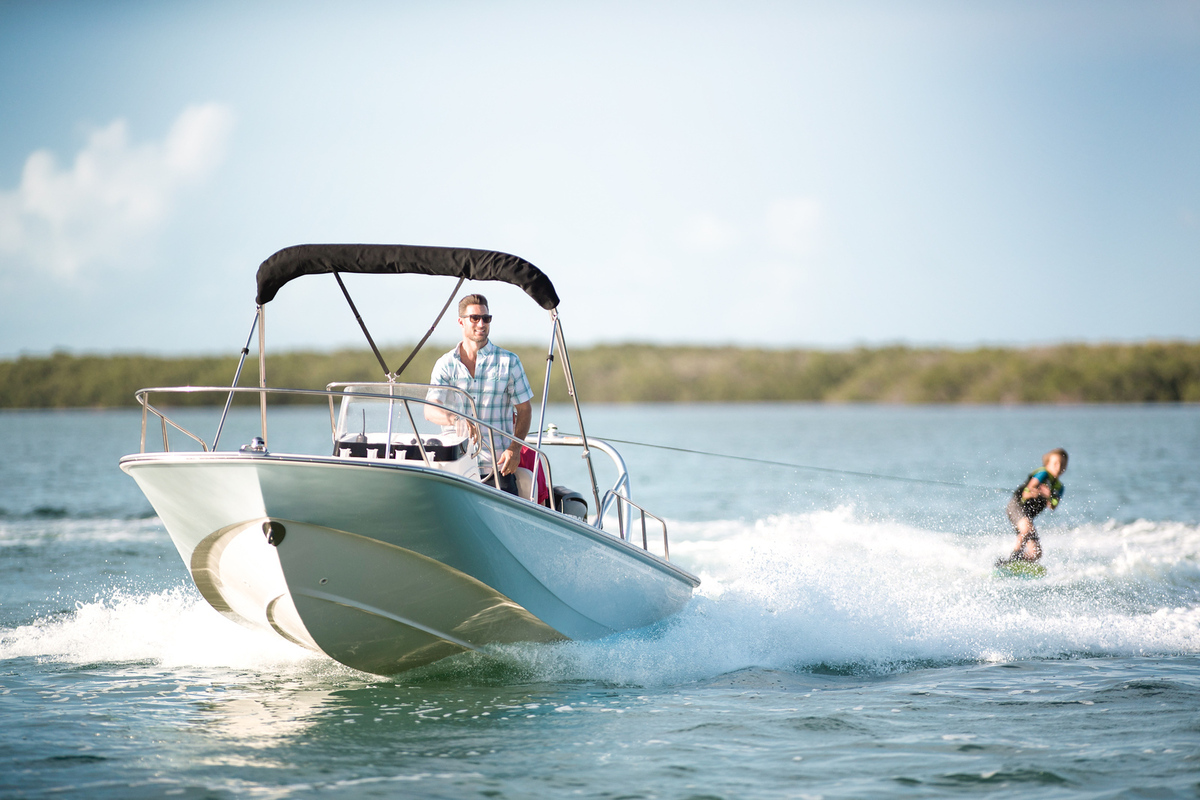 Boston Whaler 170 Montauk