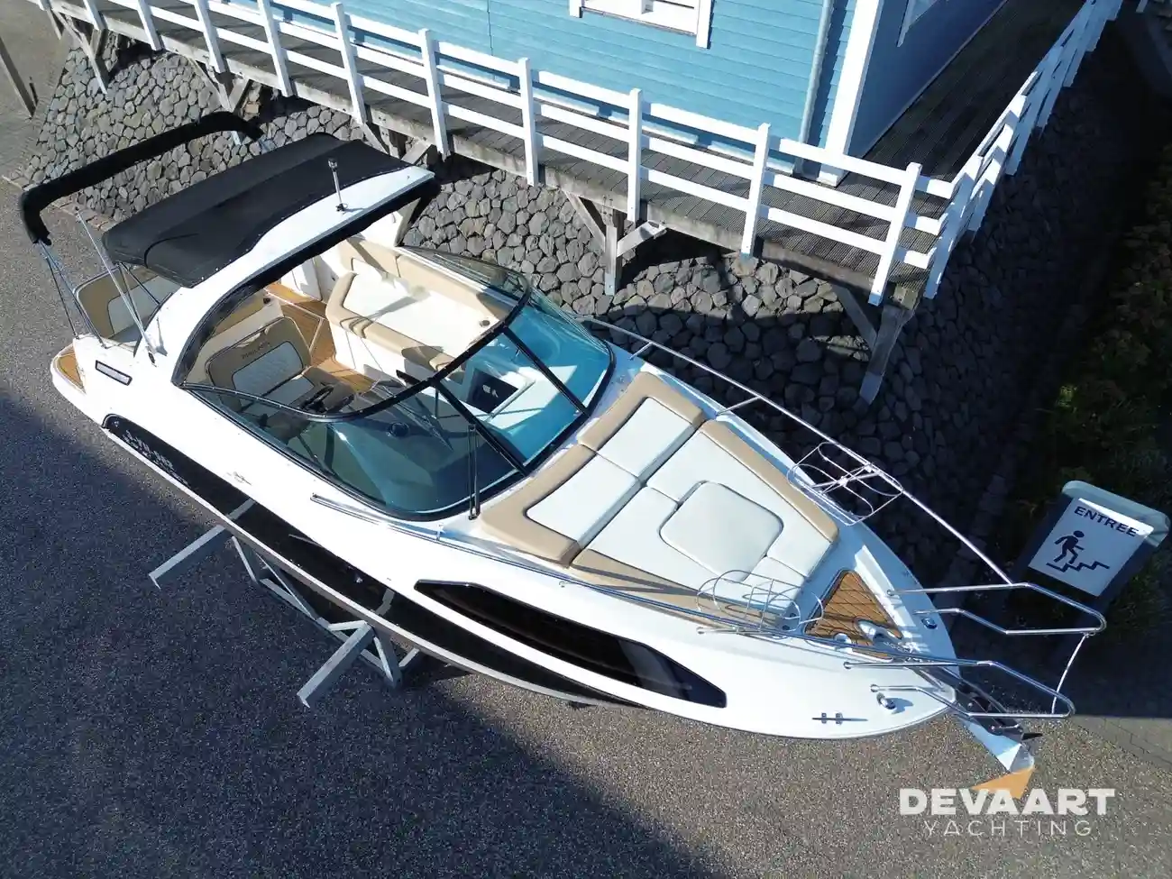 Bayliner Ciera 8