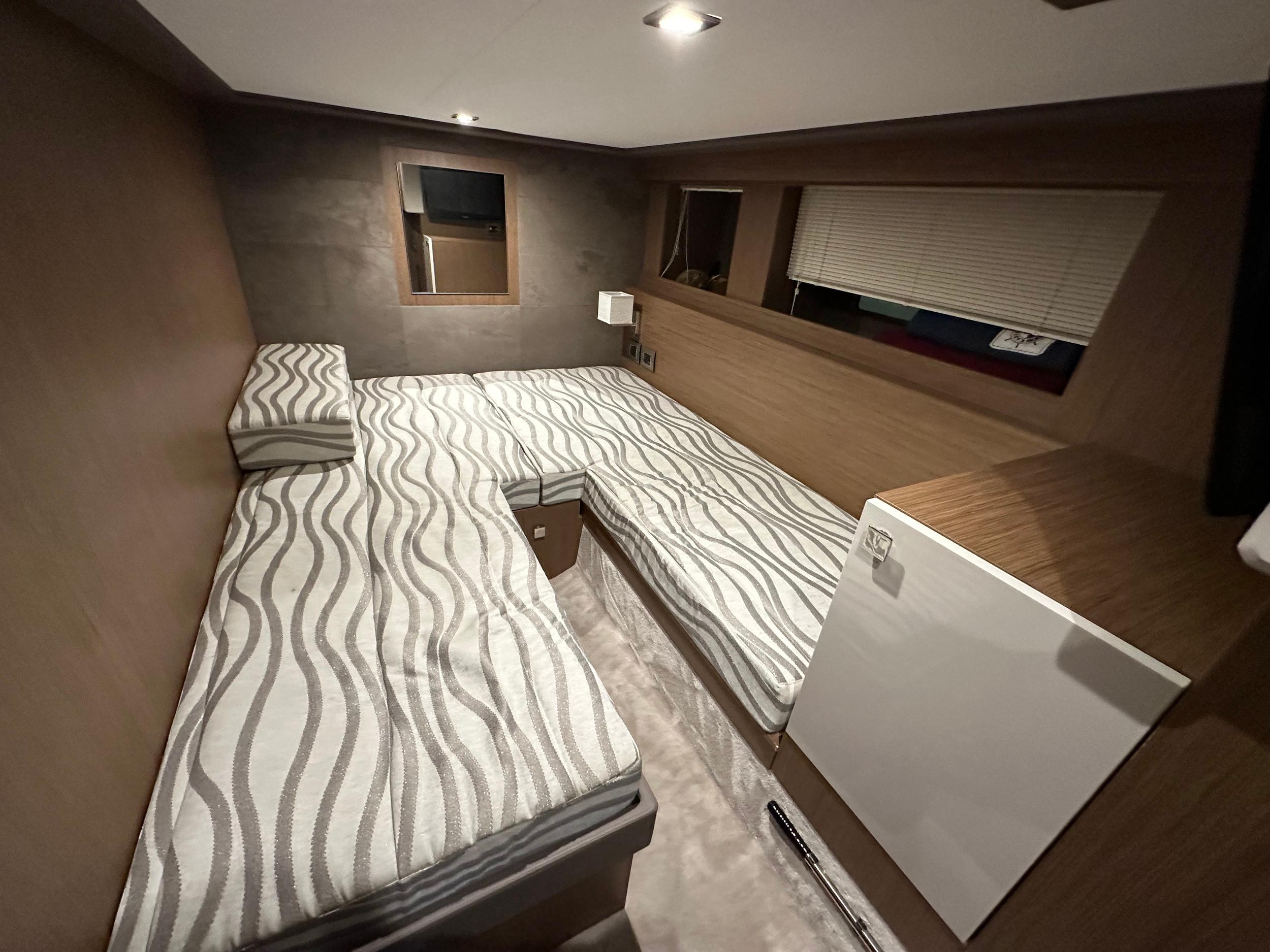 Cranchi T43 Eco Trawler Long Distance