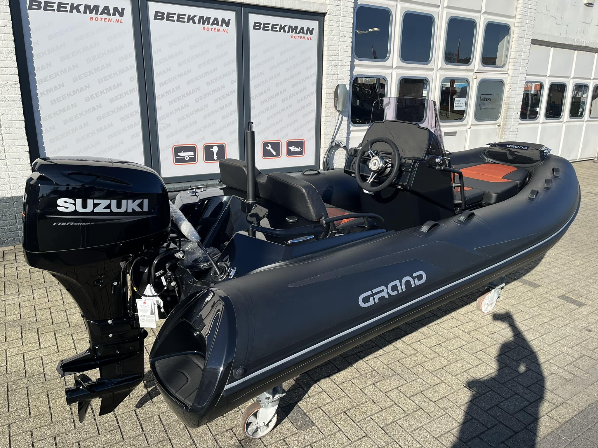 Grand Golden Line 420 de Luxe