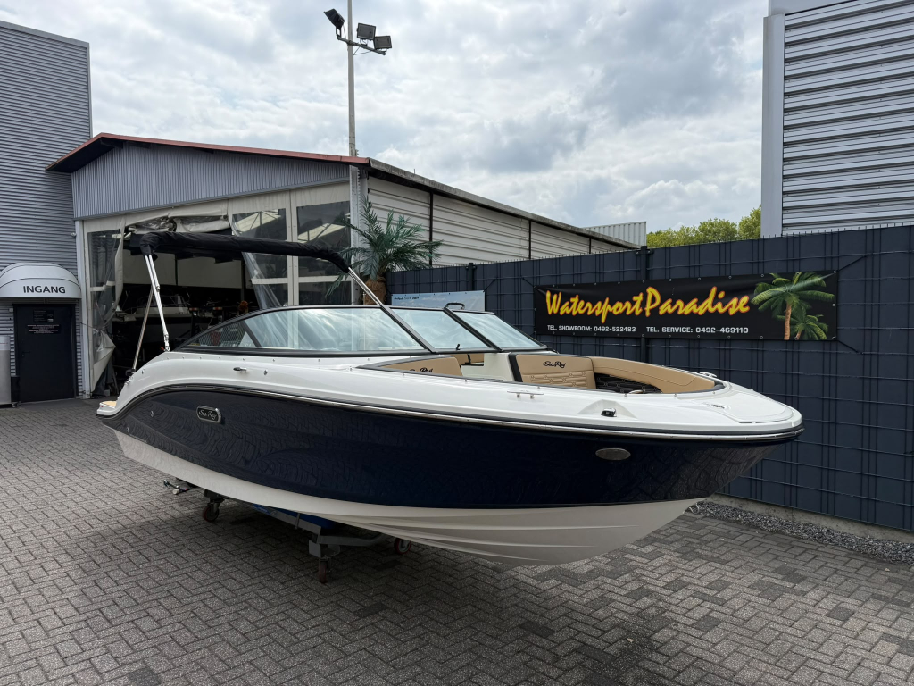 Sea Ray SPX 190
