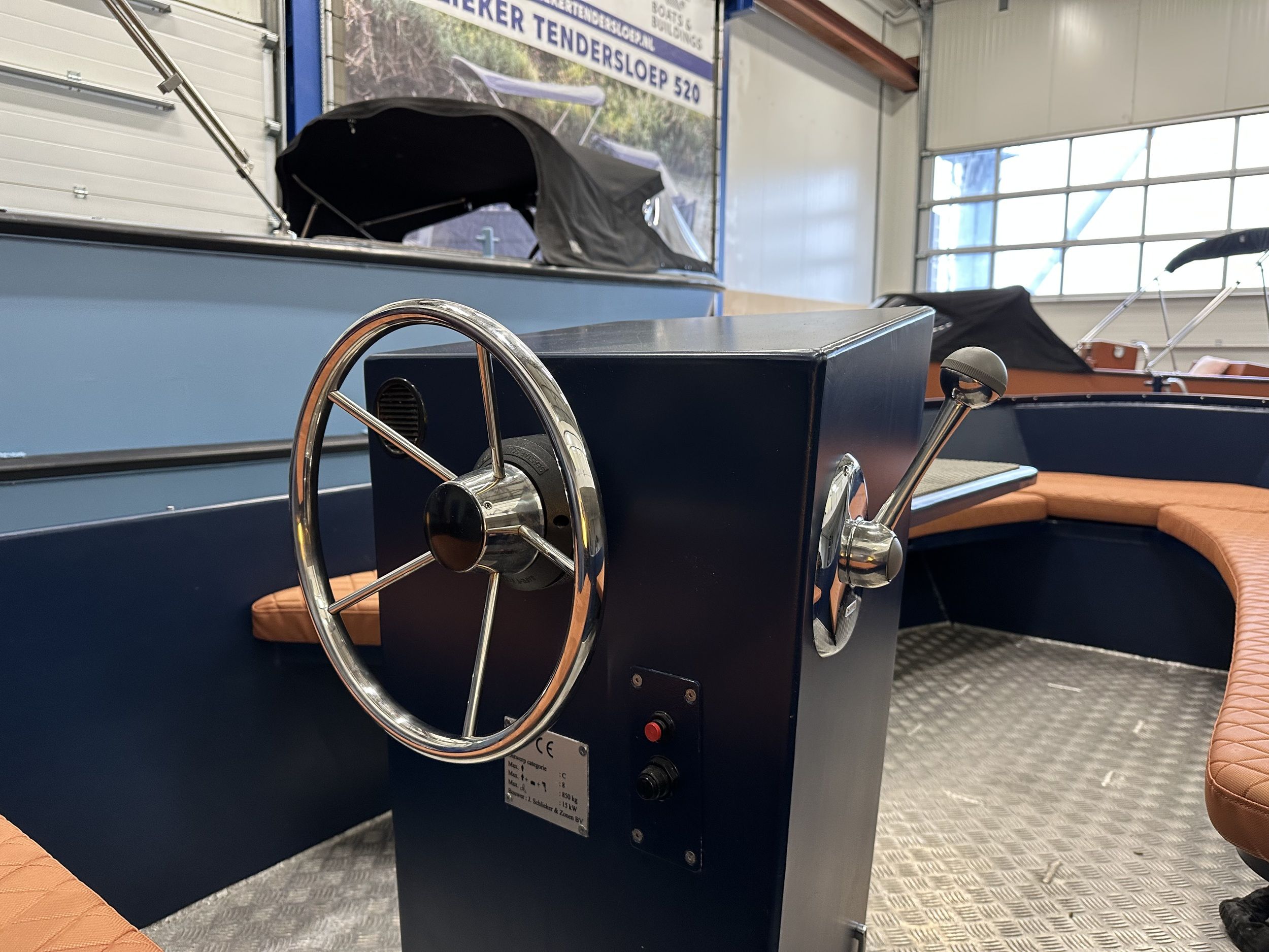 Schlieker Tendersloep 520