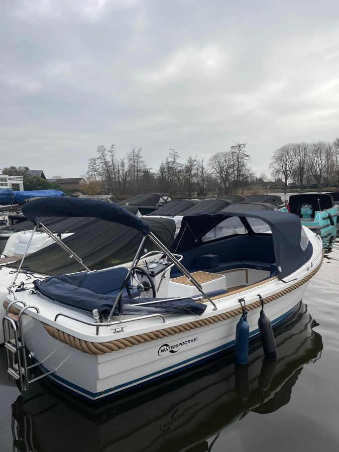 Waterspoor 630  Vetus 33pk diesel boegschroef, Loosdrecht 7-dagen open