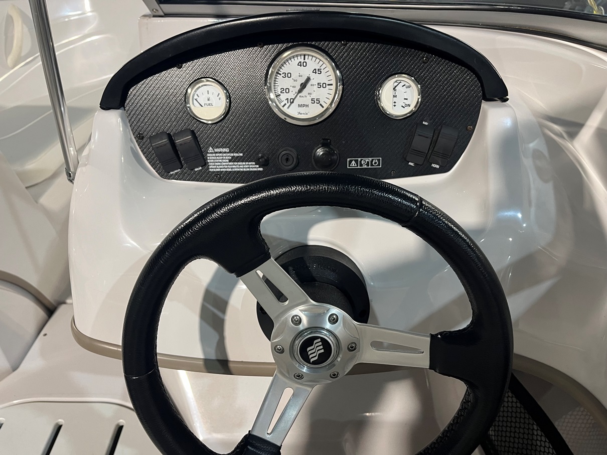 Fourwins 180LE met Mercruiser 3.0L 135PK uit 2010! 