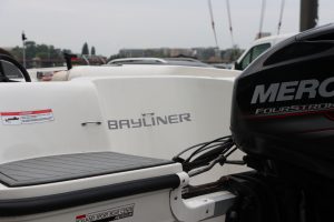 Bayliner Element E-16