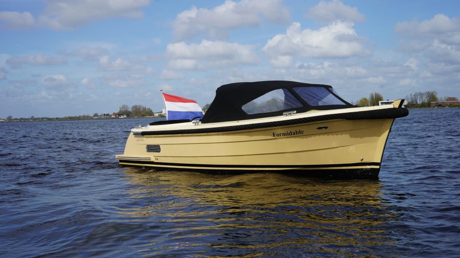 Antaris Motorsloepen Connery 25