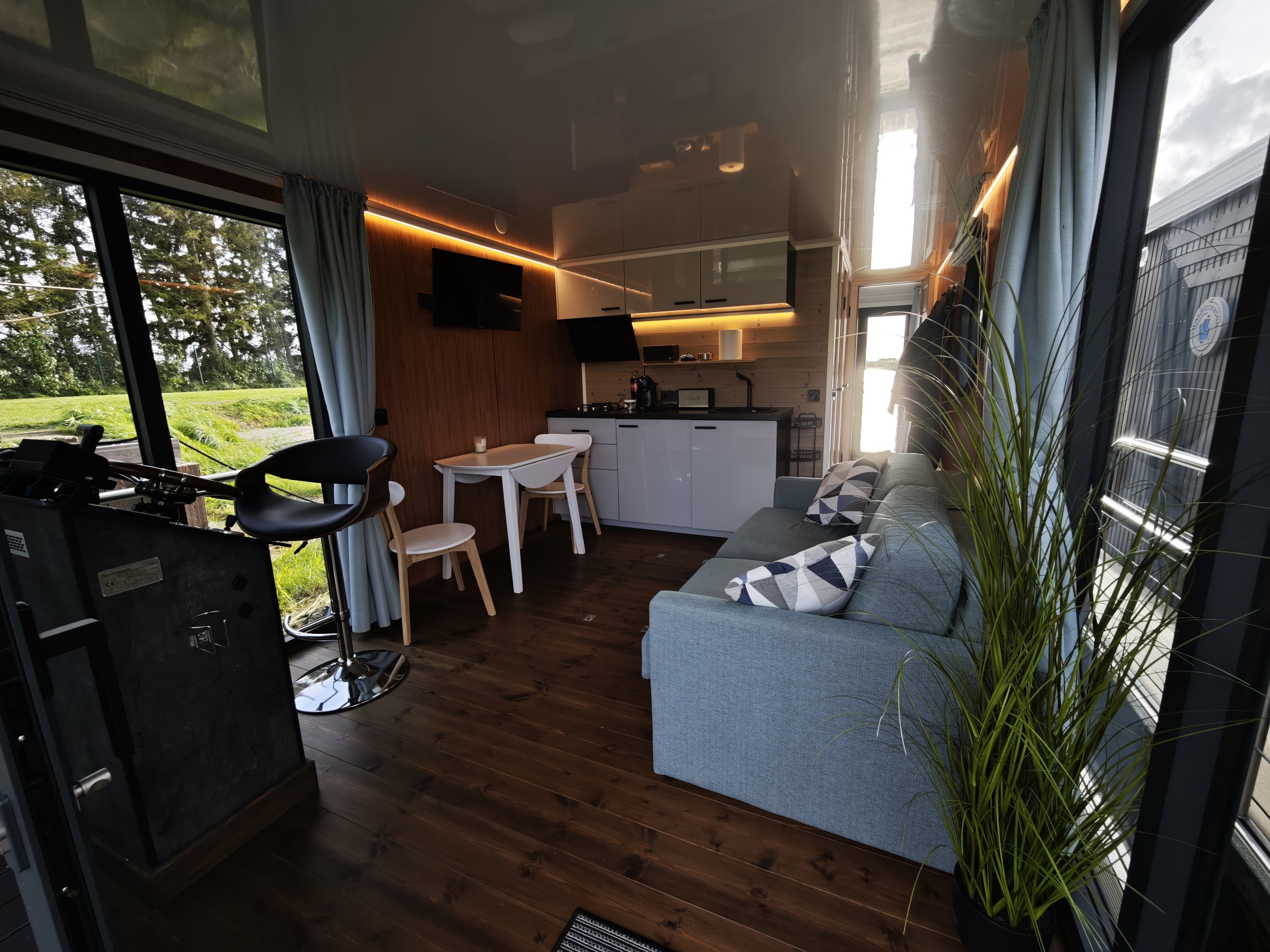 Nordic Season DEMO NS 36 Eco 23 Houseboat