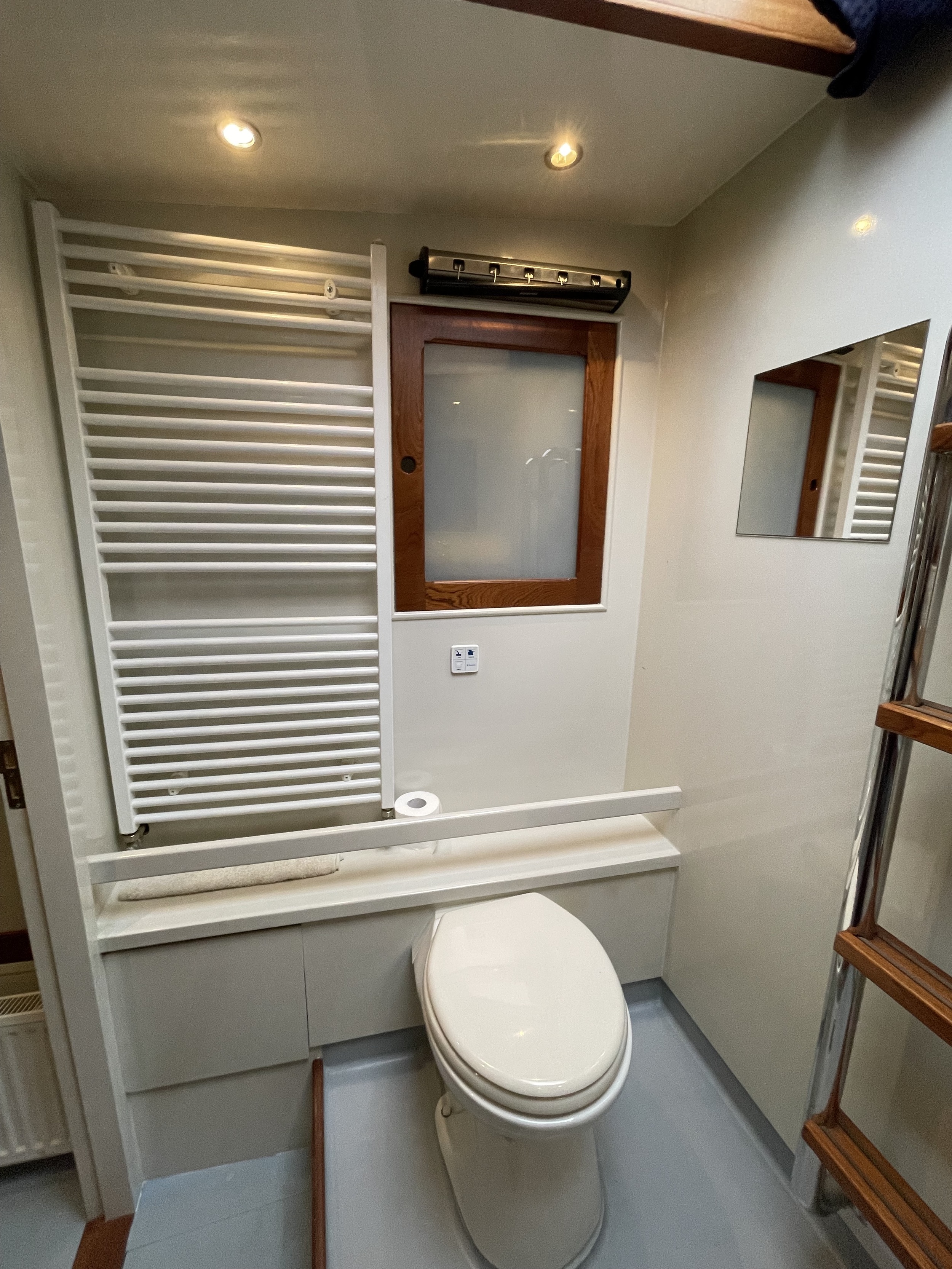 Dykstra Schooner 77, Midzwaard