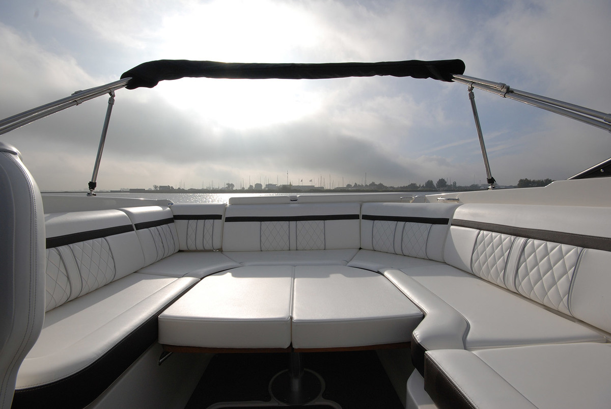 Sea Ray Sun Sport 250