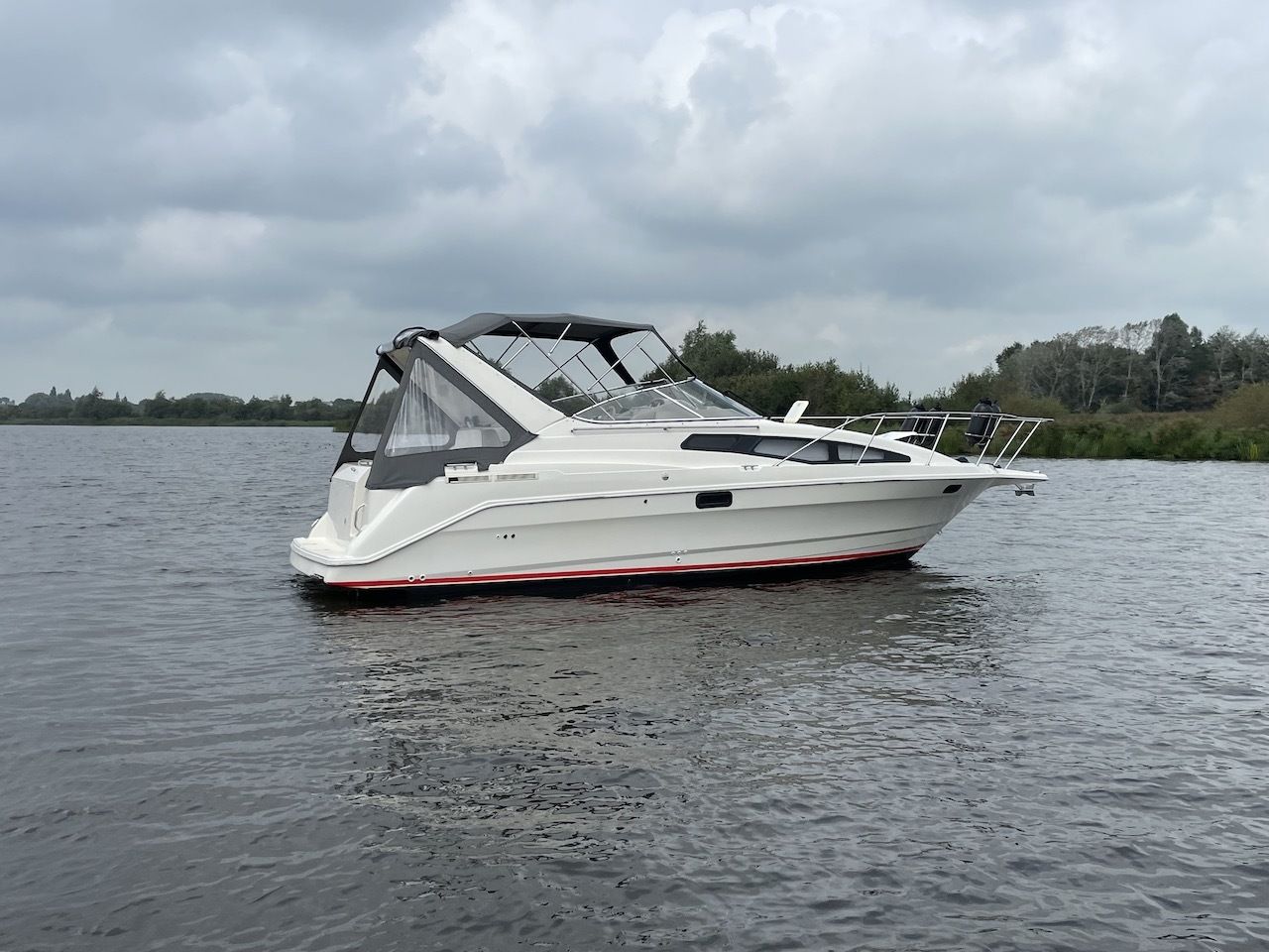 Bayliner 2855 Cierra Sunbridge hoofdfoto