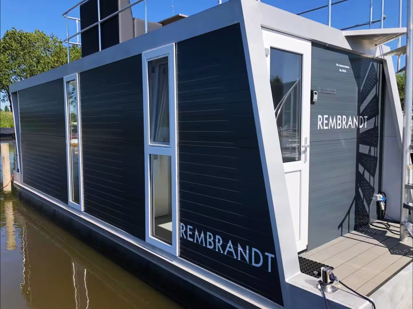 Havenlodge Houseboat 2018