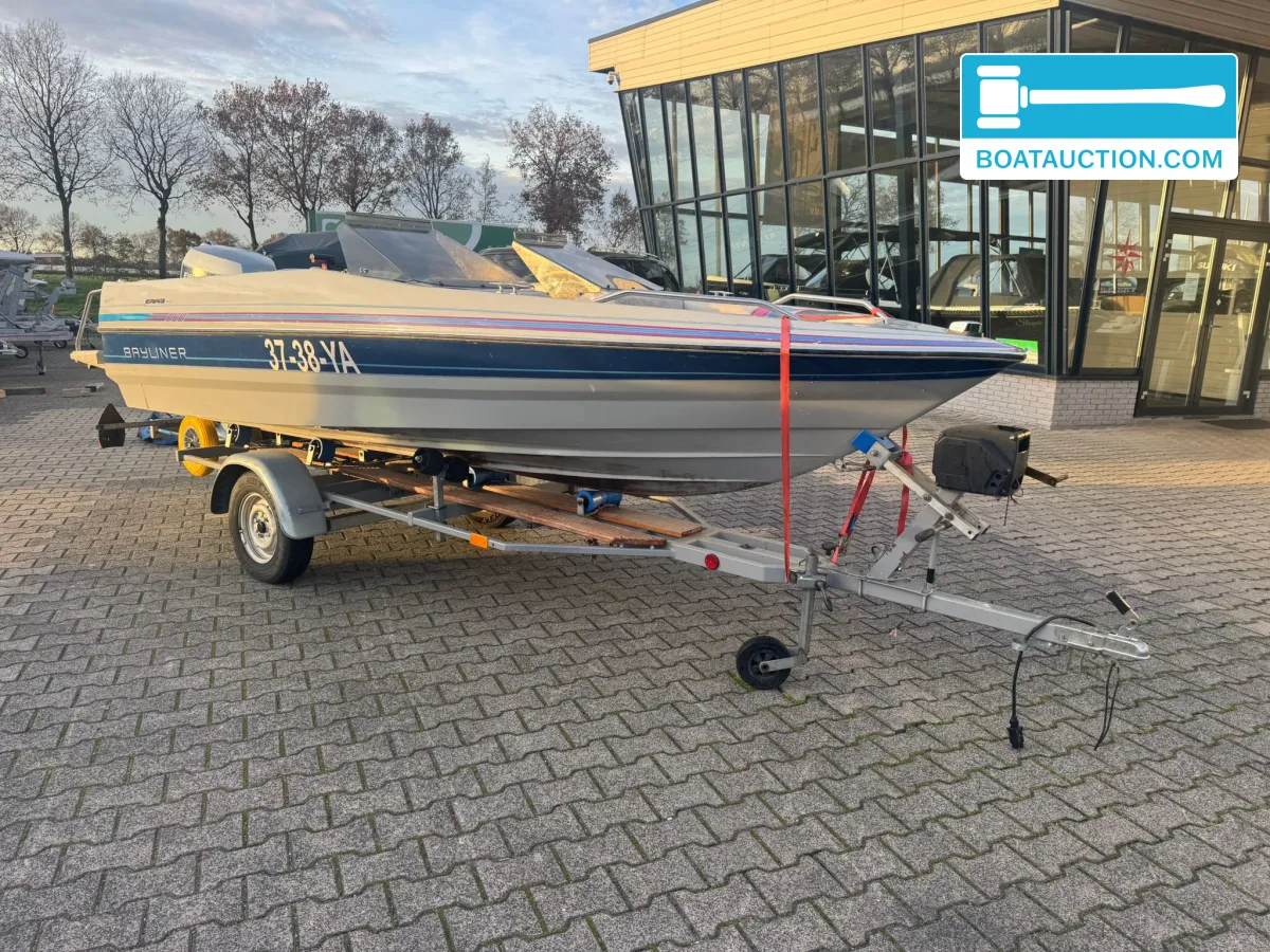 Bayliner Capri 1500