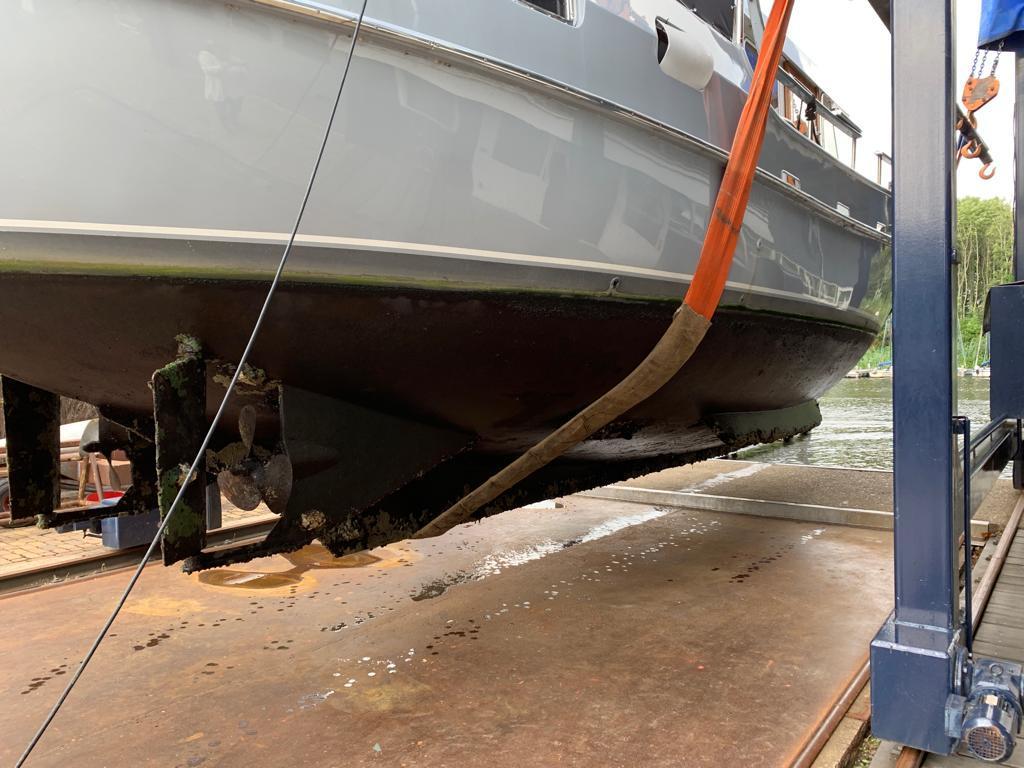 Pieter Beeldsnijder Pieter Beeldsnijder Rondspantkotter 12.85 AK