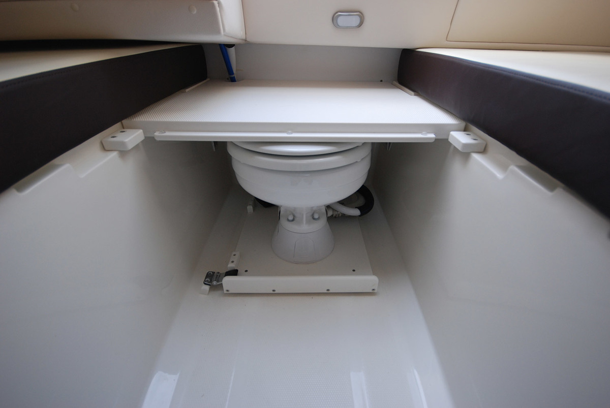 Sea Ray Sun Sport 250