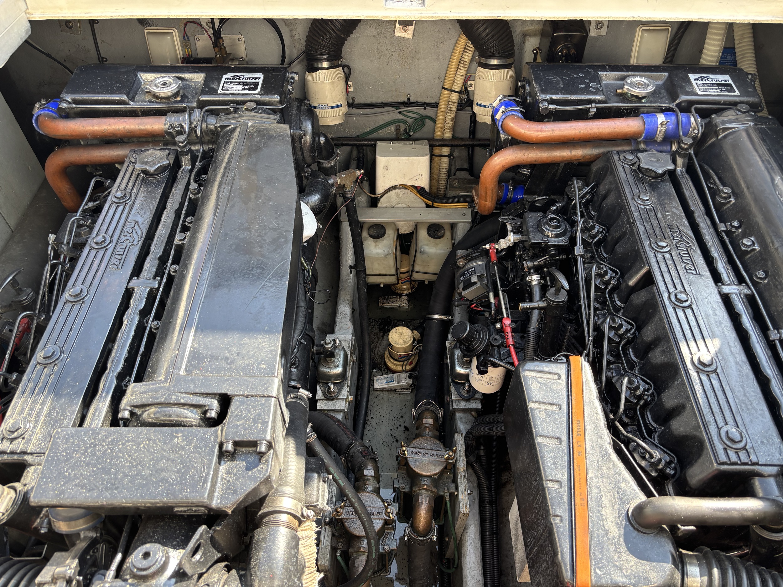 Sea Ray 370 Sundancer