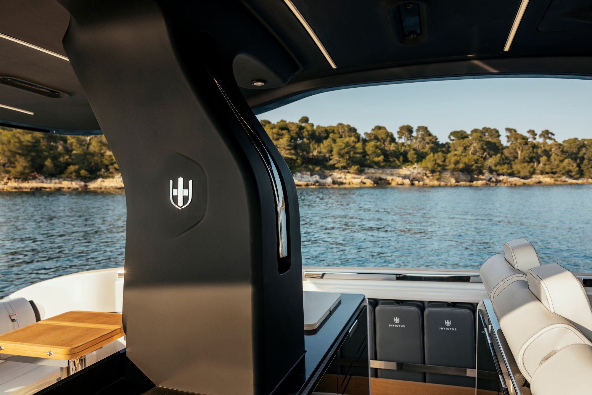 Invictus yachts Invictus 420 TT