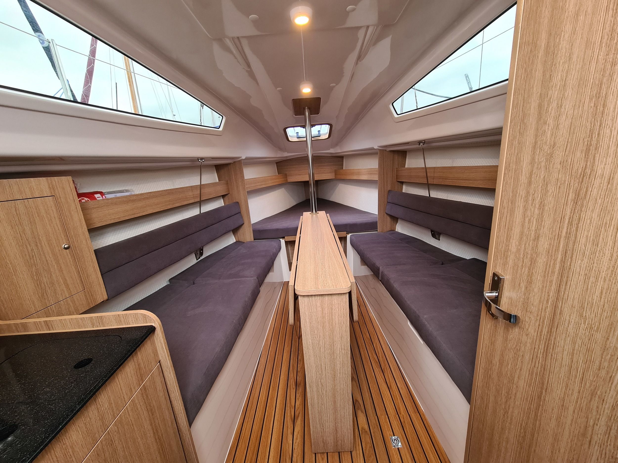 Maxus EVO 24